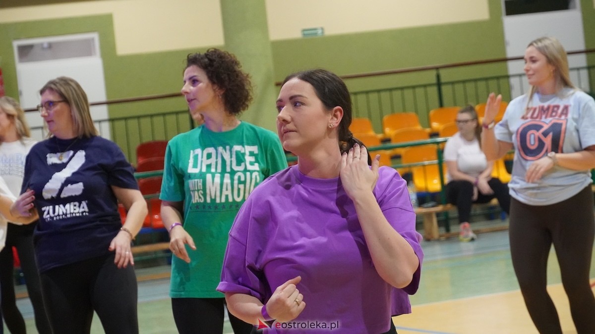 Ritmo A Mi - zumbowe otwarcie nowego roku [10.01.2026] - zdjęcie #41 - eOstroleka.pl