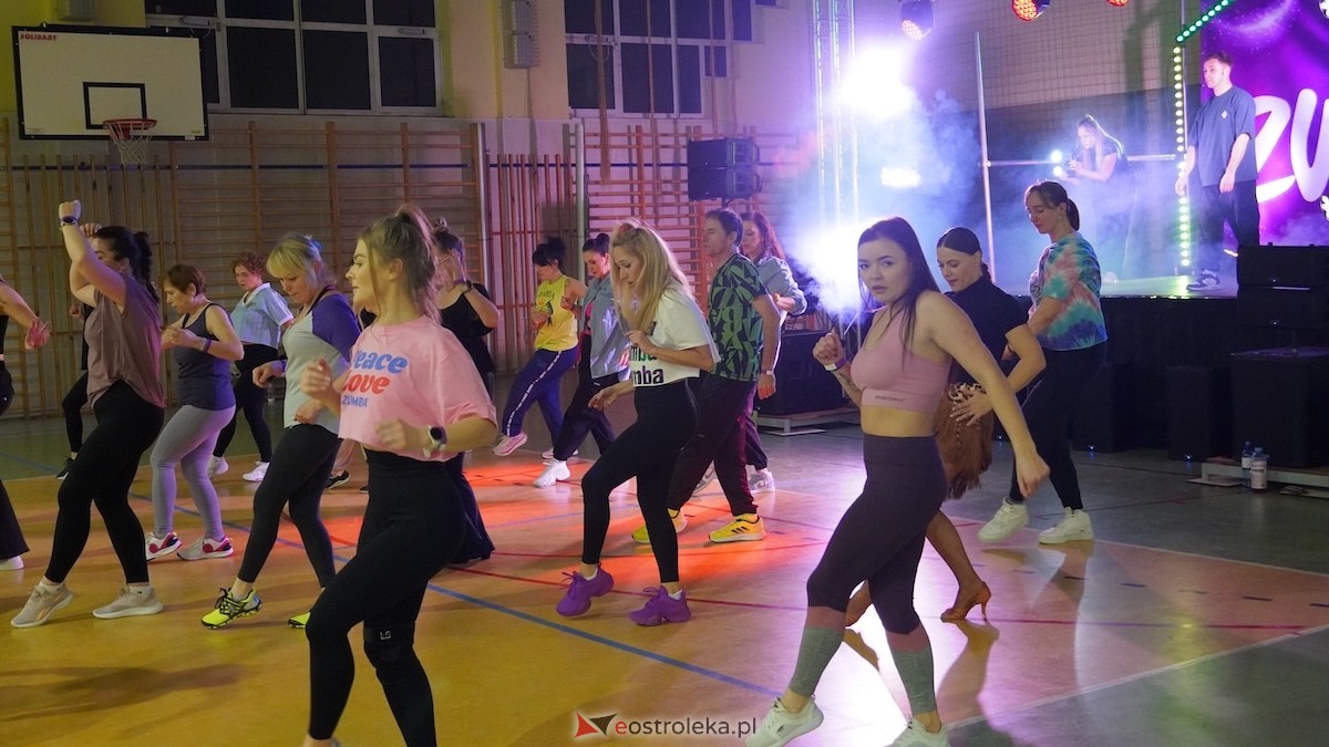 Ritmo A Mi - zumbowe otwarcie nowego roku [10.01.2026] - zdjęcie #38 - eOstroleka.pl