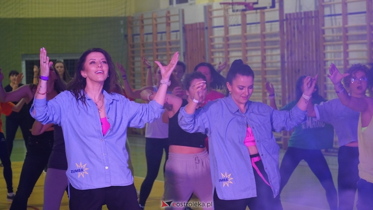 Ritmo A Mi - zumbowe otwarcie nowego roku [10.01.2026] - zdjęcie #24 - eOstroleka.pl