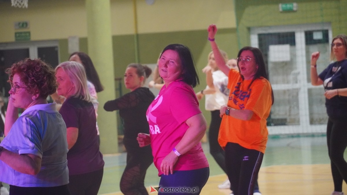Ritmo A Mi - zumbowe otwarcie nowego roku [10.01.2026] - zdjęcie #17 - eOstroleka.pl