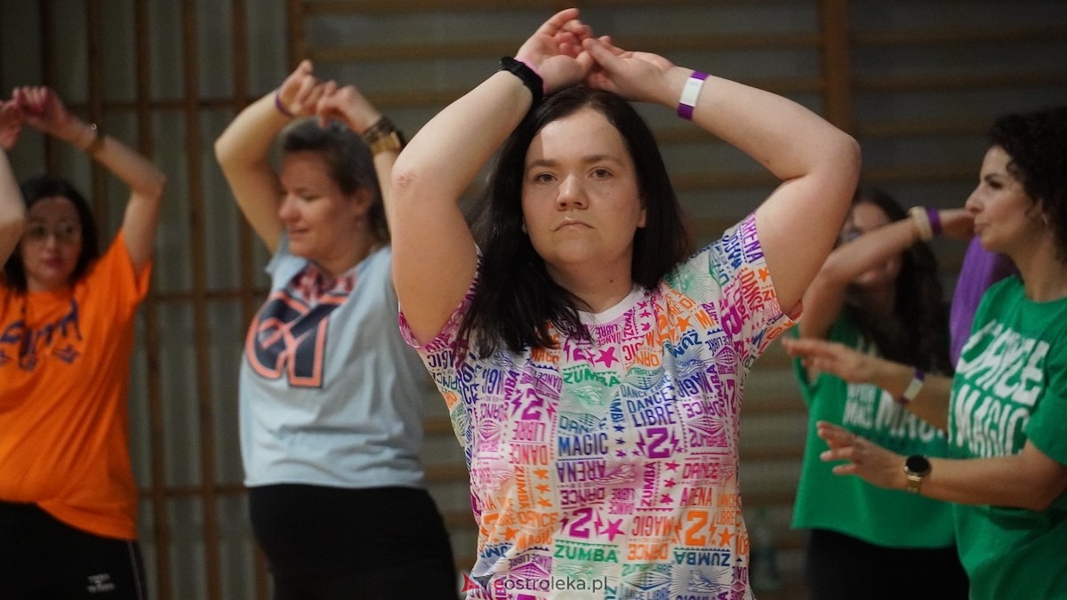 Ritmo A Mi - zumbowe otwarcie nowego roku [10.01.2026] - zdjęcie #5 - eOstroleka.pl