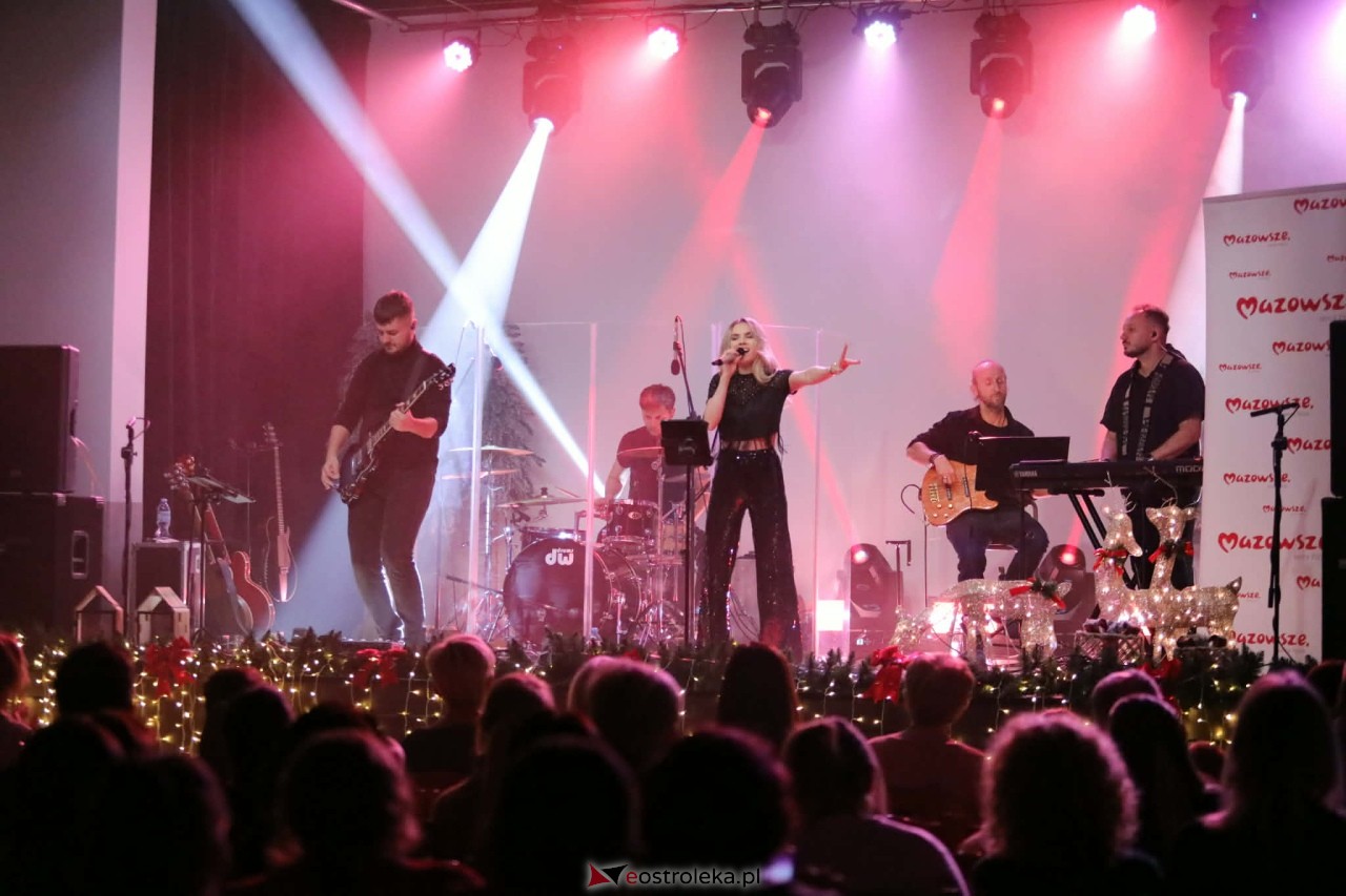 Koncert Kobiety polskiej estrady w CK-BiS [10.01.2026] - zdjęcie #51 - eOstroleka.pl