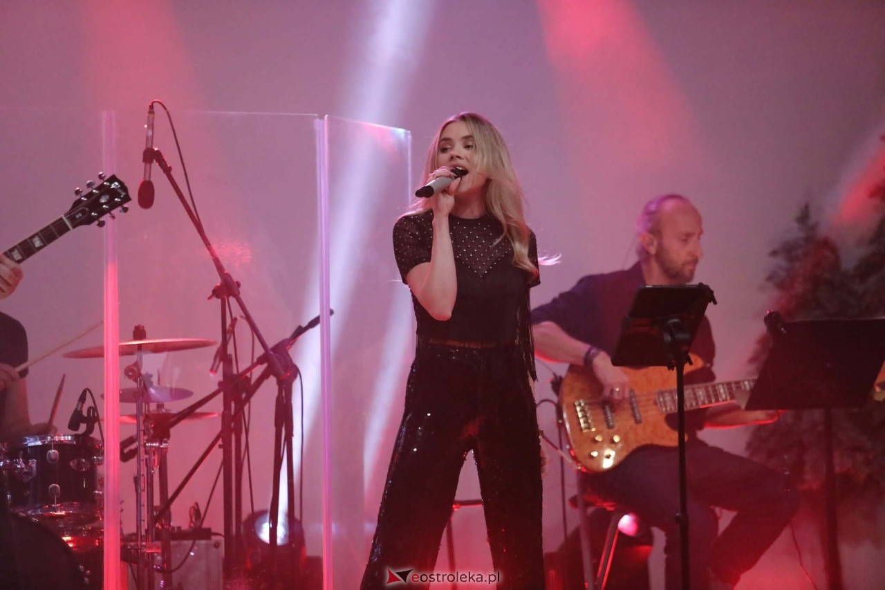 Koncert Kobiety polskiej estrady w CK-BiS [10.01.2026] - zdjęcie #39 - eOstroleka.pl