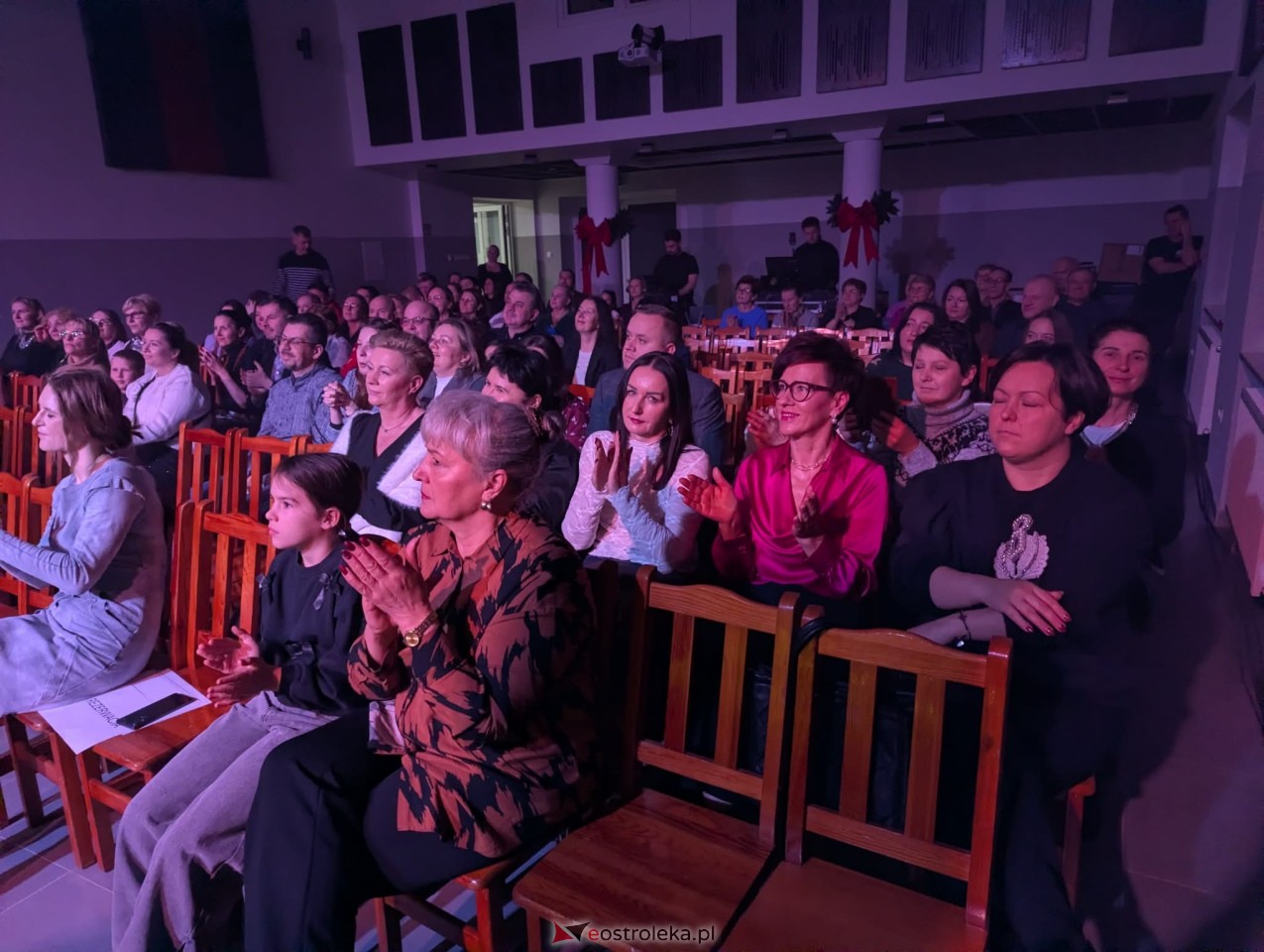 Koncert Kobiety polskiej estrady w CK-BiS [10.01.2026] - zdjęcie #13 - eOstroleka.pl