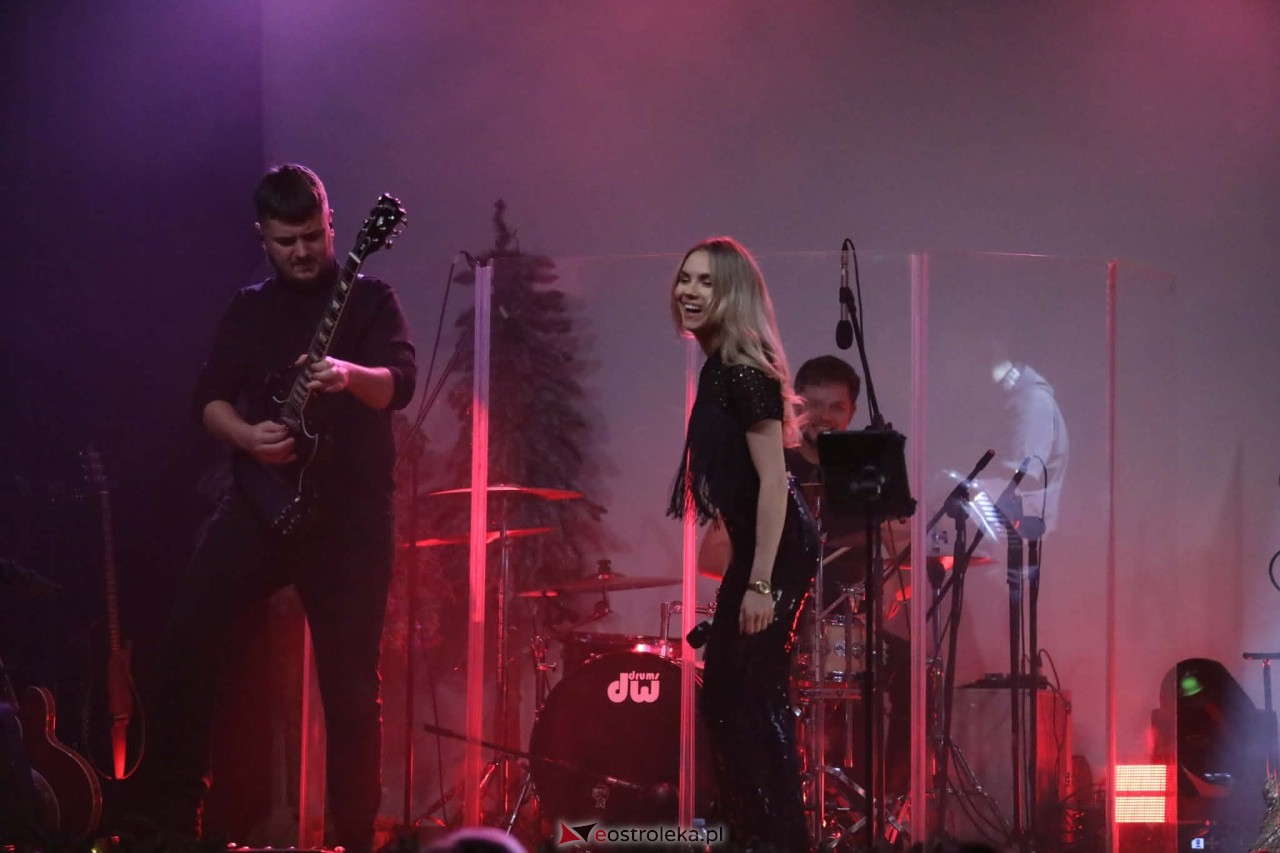 Koncert Kobiety polskiej estrady w CK-BiS [10.01.2026] - zdjęcie #9 - eOstroleka.pl