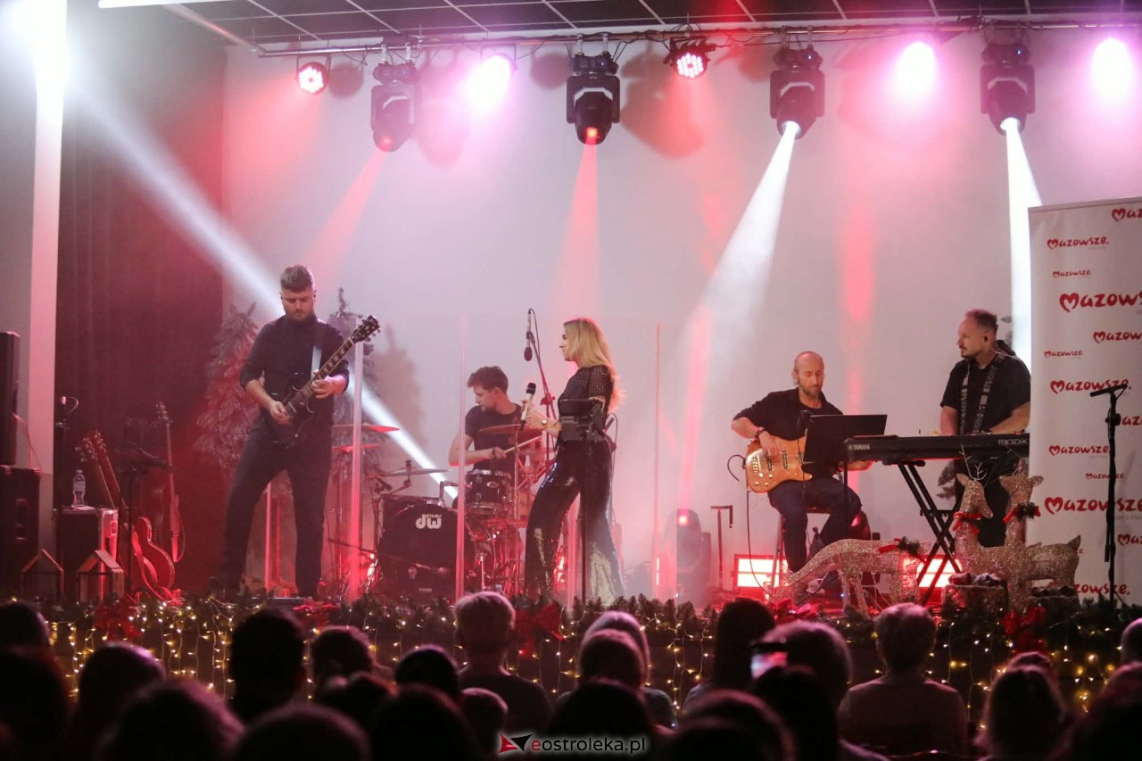 Koncert Kobiety polskiej estrady w CK-BiS [10.01.2026] - zdjęcie #1 - eOstroleka.pl
