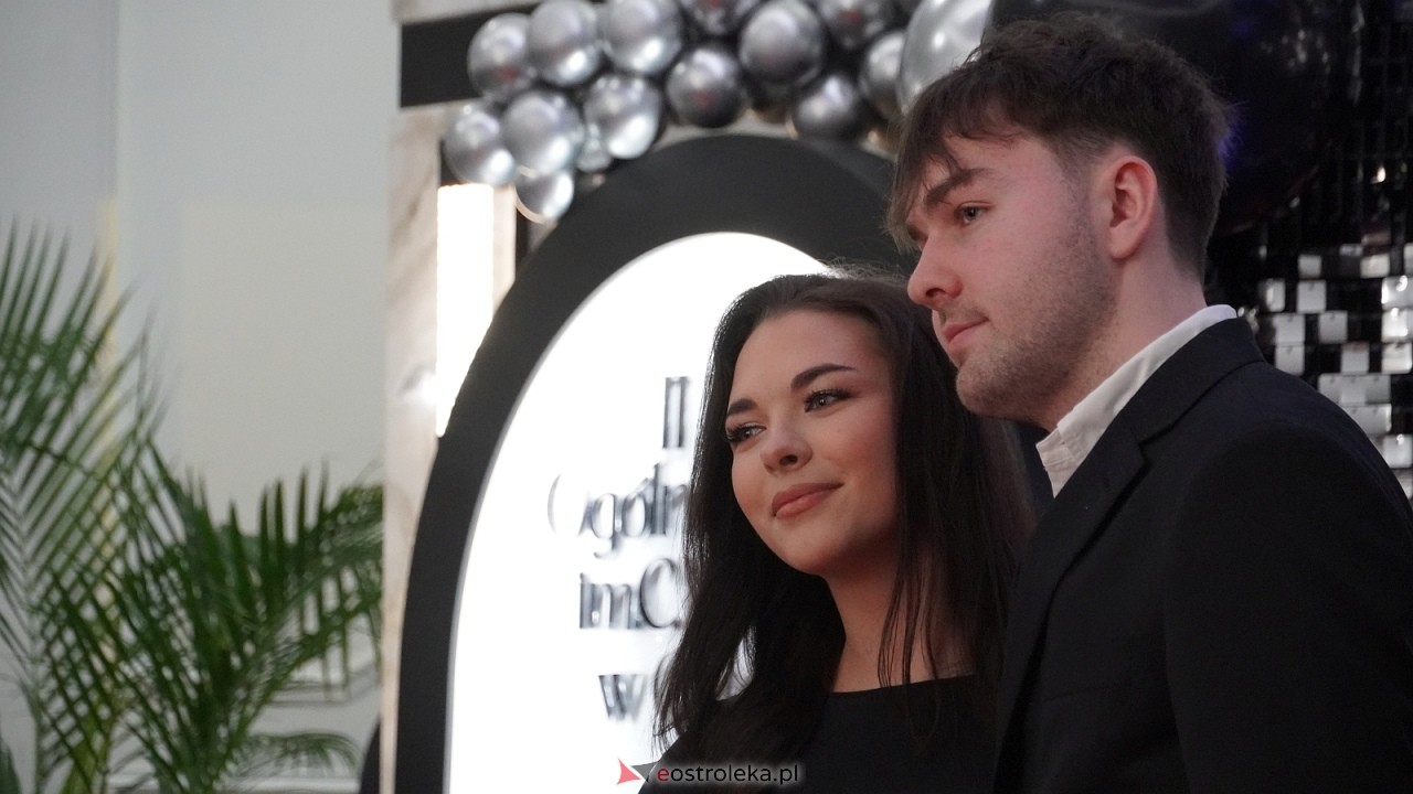 Studniówka II LO w Ostrołęce [10.01.2026] - zdjęcie #234 - eOstroleka.pl