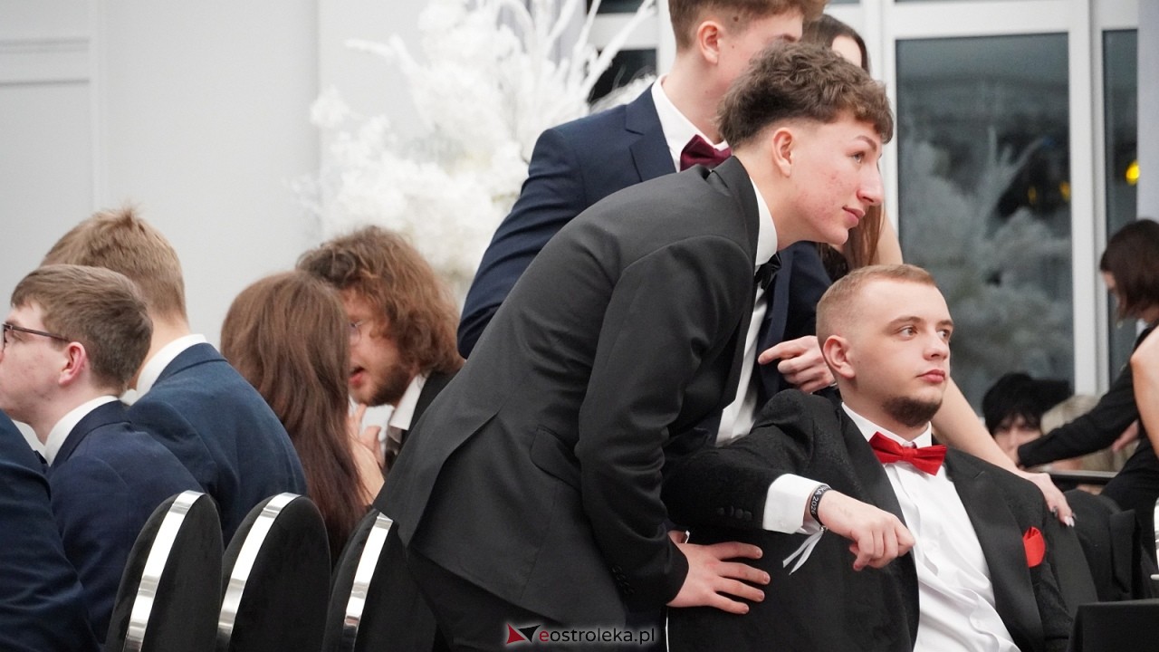 Studniówka II LO w Ostrołęce [10.01.2026] - zdjęcie #204 - eOstroleka.pl