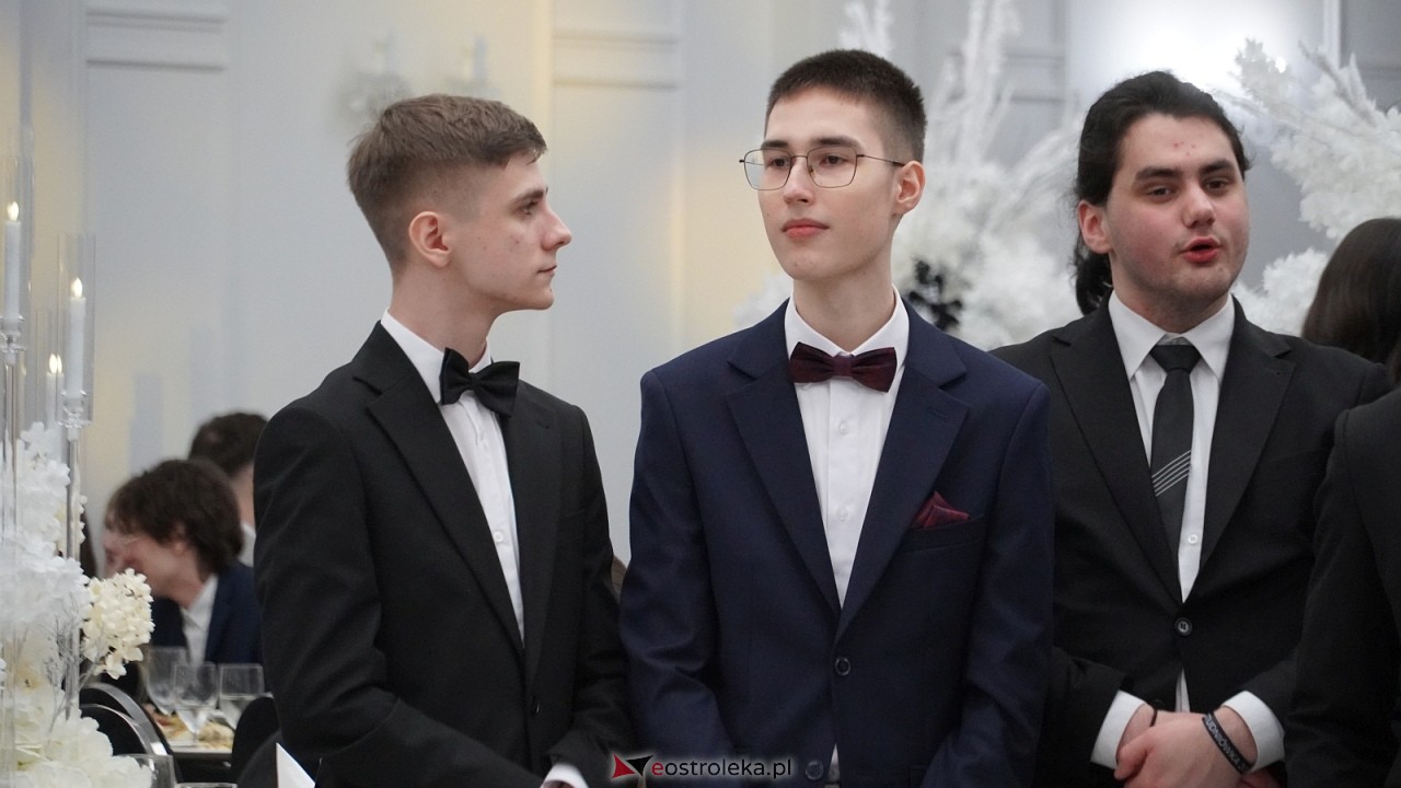 Studniówka II LO w Ostrołęce [10.01.2026] - zdjęcie #189 - eOstroleka.pl