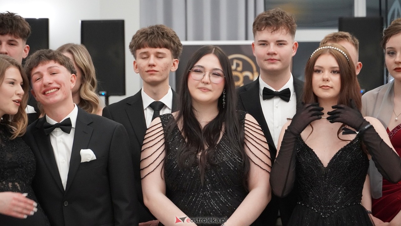 Studniówka II LO w Ostrołęce [10.01.2026] - zdjęcie #104 - eOstroleka.pl