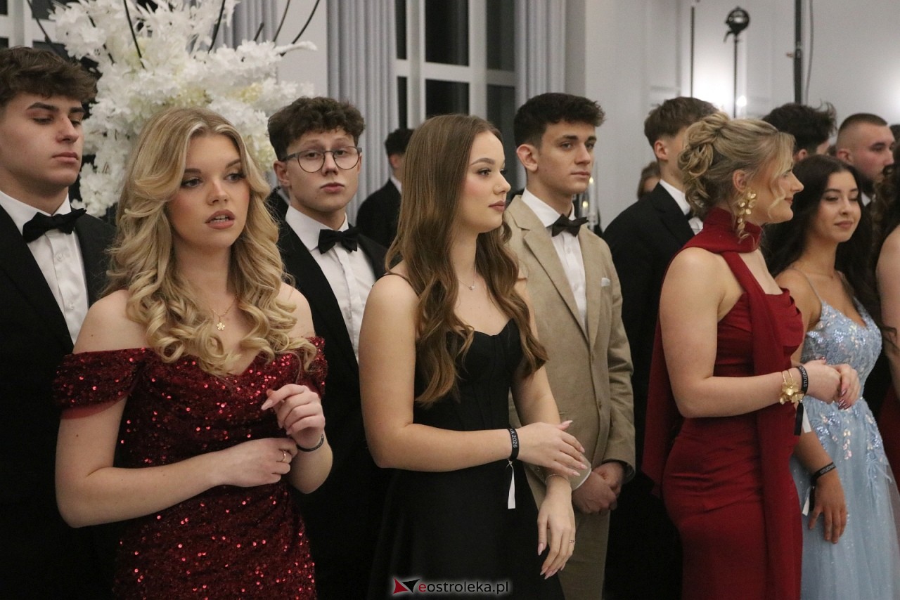 Studniówka II LO w Ostrołęce [10.01.2026] - zdjęcie #398 - eOstroleka.pl