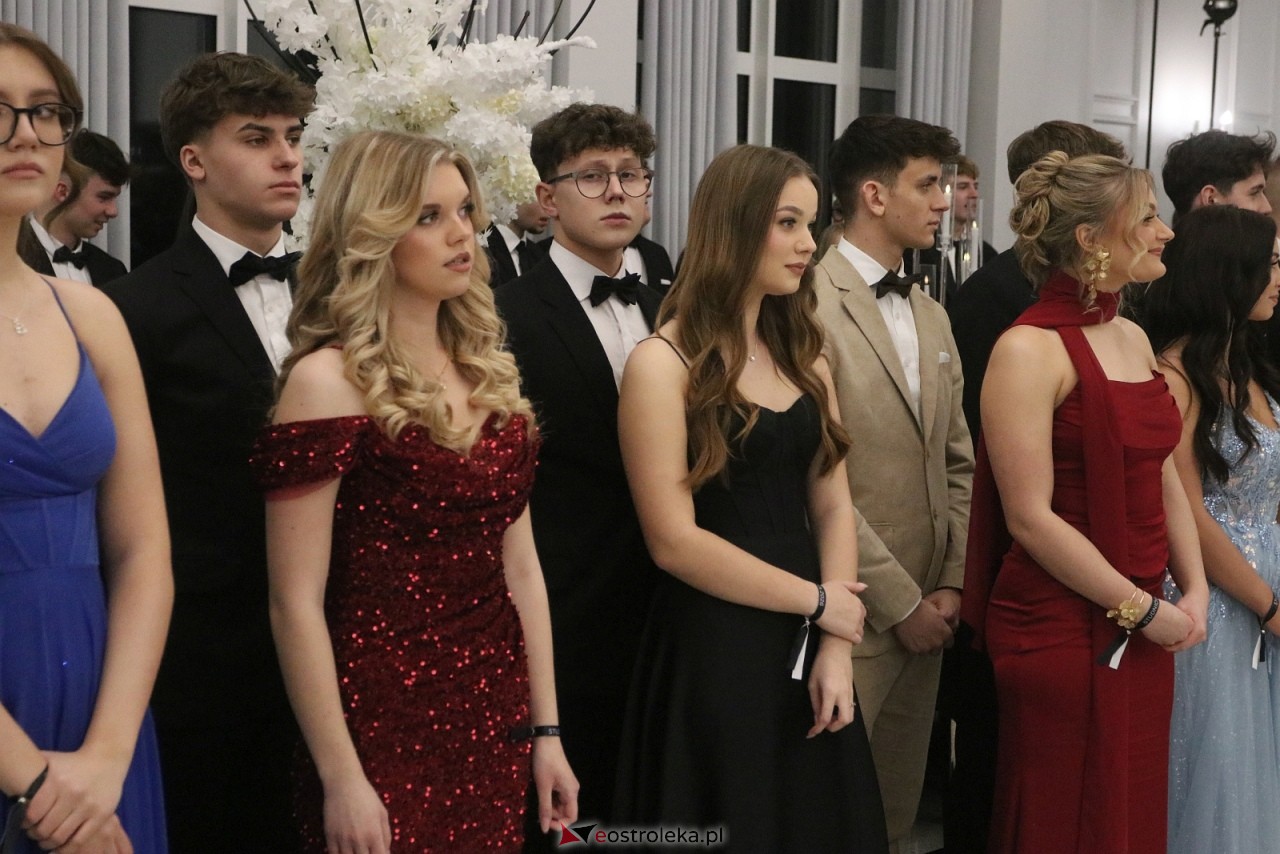 Studniówka II LO w Ostrołęce [10.01.2026] - zdjęcie #395 - eOstroleka.pl