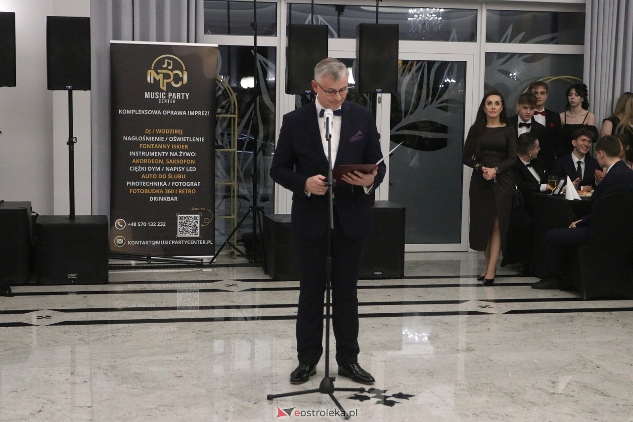 Studniówka II LO w Ostrołęce [10.01.2026] - zdjęcie #364 - eOstroleka.pl