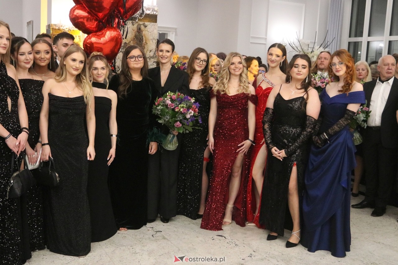 Studniówka II LO w Ostrołęce [10.01.2026] - zdjęcie #247 - eOstroleka.pl