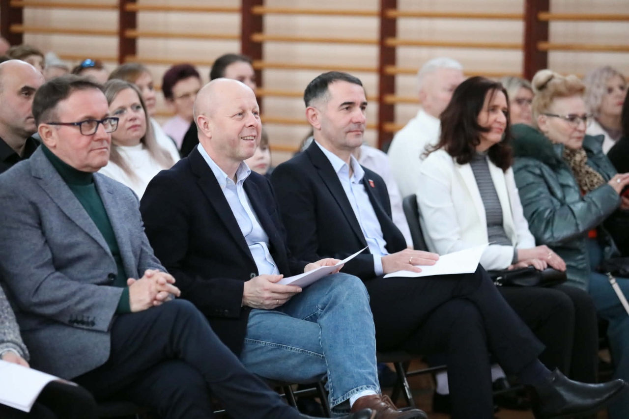 Koncert kolęd  „Niech narodzi się Twoja miłość w nas...” [11.01.2026] - zdjęcie #52 - eOstroleka.pl