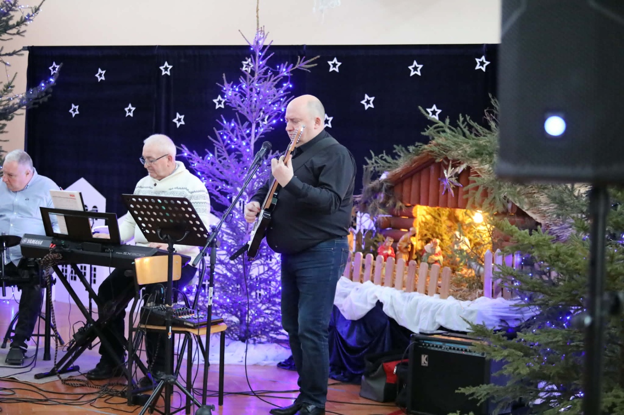 Koncert kolęd  „Niech narodzi się Twoja miłość w nas...” [11.01.2026] - zdjęcie #31 - eOstroleka.pl