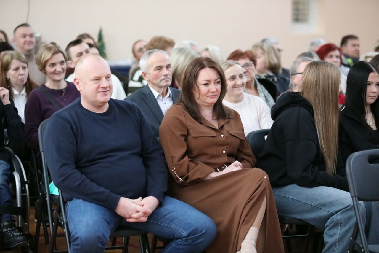 Koncert kolęd  „Niech narodzi się Twoja miłość w nas...” [11.01.2026] - zdjęcie #19 - eOstroleka.pl