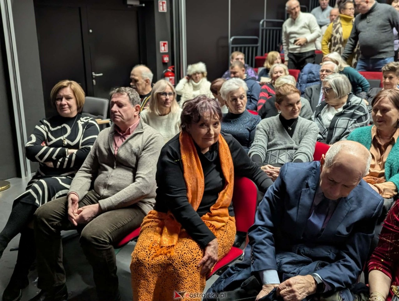 Koncert Kobiety polskiej estrady w Muzeum Żołnierzy Wyklętych [11.01.2026] - zdjęcie #34 - eOstroleka.pl