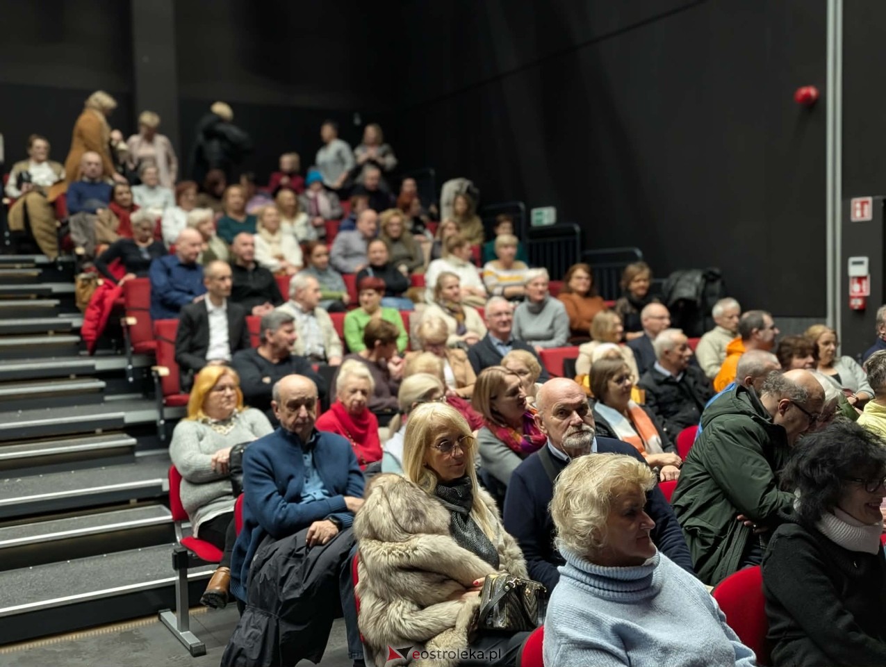 Koncert Kobiety polskiej estrady w Muzeum Żołnierzy Wyklętych [11.01.2026] - zdjęcie #31 - eOstroleka.pl