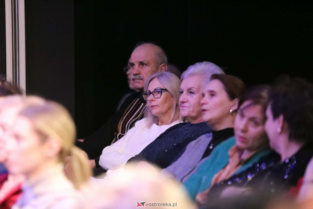 Koncert Kobiety polskiej estrady w Muzeum Żołnierzy Wyklętych [11.01.2026] - zdjęcie #30 - eOstroleka.pl