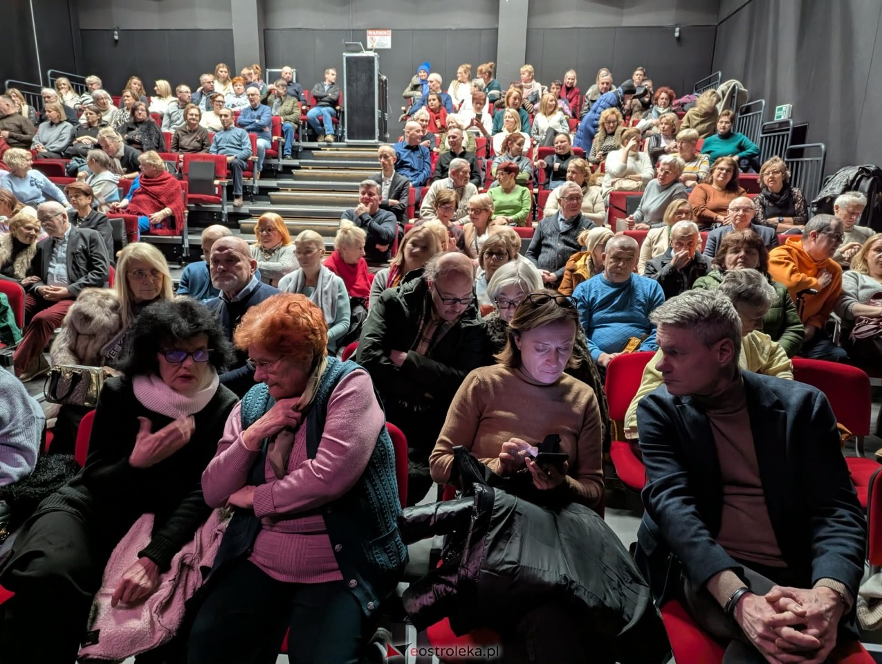 Koncert Kobiety polskiej estrady w Muzeum Żołnierzy Wyklętych [11.01.2026] - zdjęcie #24 - eOstroleka.pl