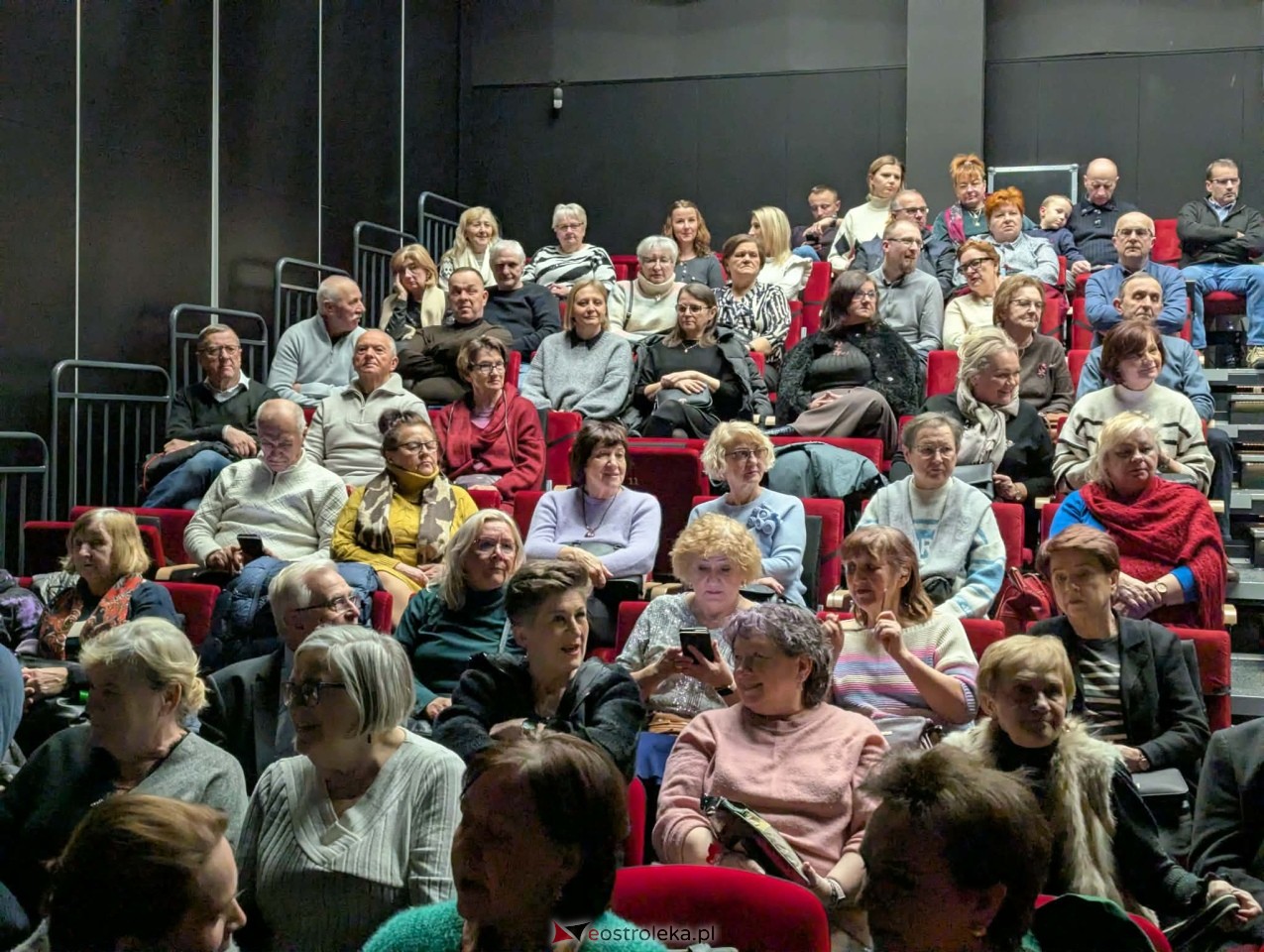 Koncert Kobiety polskiej estrady w Muzeum Żołnierzy Wyklętych [11.01.2026] - zdjęcie #19 - eOstroleka.pl