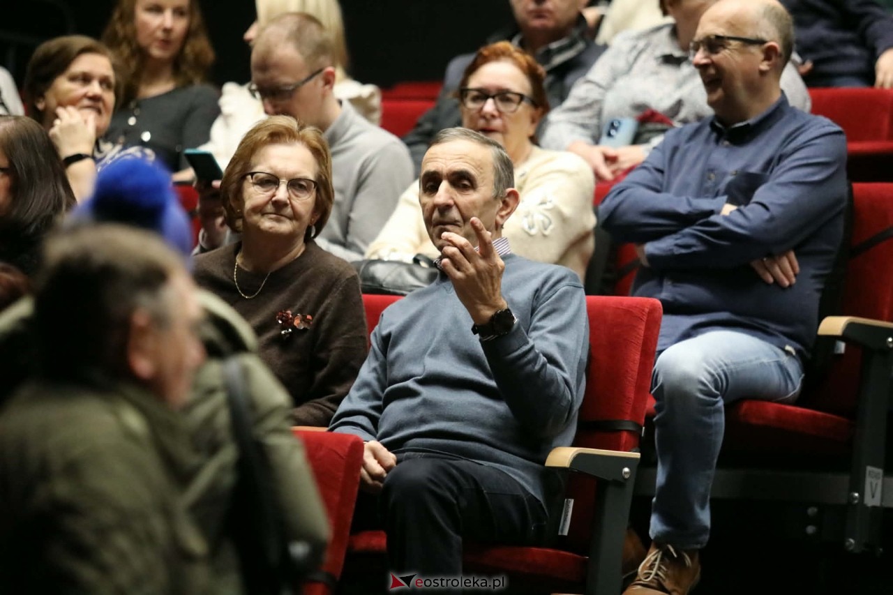 Koncert Kobiety polskiej estrady w Muzeum Żołnierzy Wyklętych [11.01.2026] - zdjęcie #9 - eOstroleka.pl
