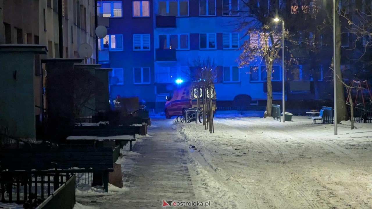 Akcja służb ratunkowych na 11 Listopada w Ostrołęce [12.01.2026] - zdjęcie #11 - eOstroleka.pl