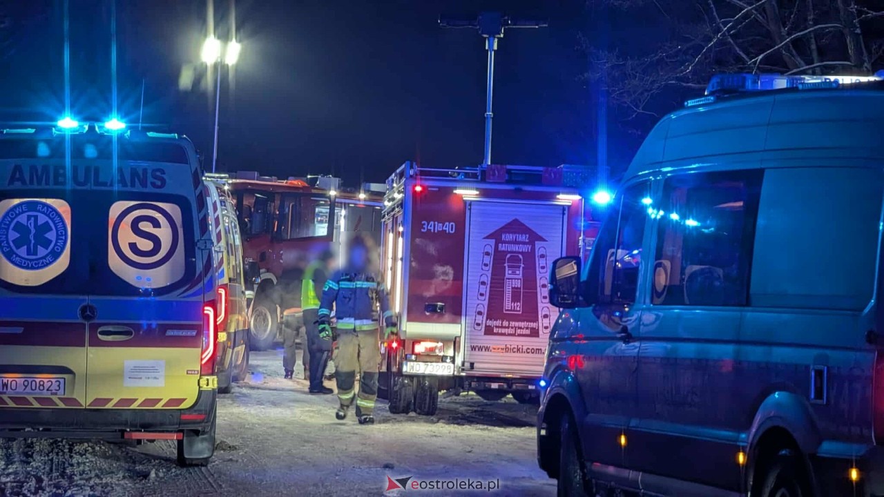 Wypadek na trasie Ostrołęka - Goworowo. Zderzenie kilku aut w Czarnowcu [12.01.2026] - zdjęcie #22 - eOstroleka.pl