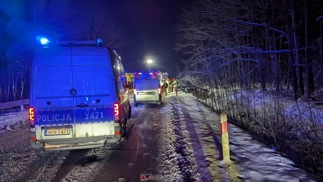 Wypadek na trasie Ostrołęka - Goworowo. Zderzenie kilku aut w Czarnowcu [12.01.2026] - zdjęcie #8 - eOstroleka.pl