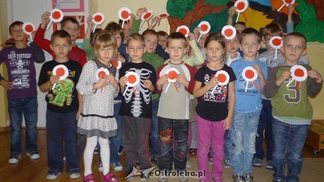 Święto Niepodległości w Przedszkolu Nr 17 - zdjęcie #4 - eOstroleka.pl