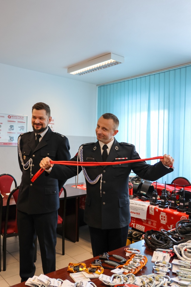 Nowy sprzęt dla OSP Ostrołęka  [12.01.2026] - zdjęcie #7 - eOstroleka.pl
