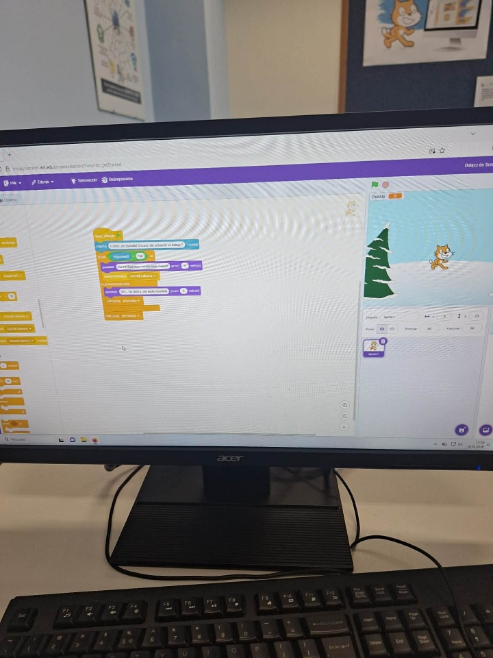 Bezpieczne ferie – programujemy w Scratchu w SP 10 w Ostrołęce - zdjęcie #37 - eOstroleka.pl