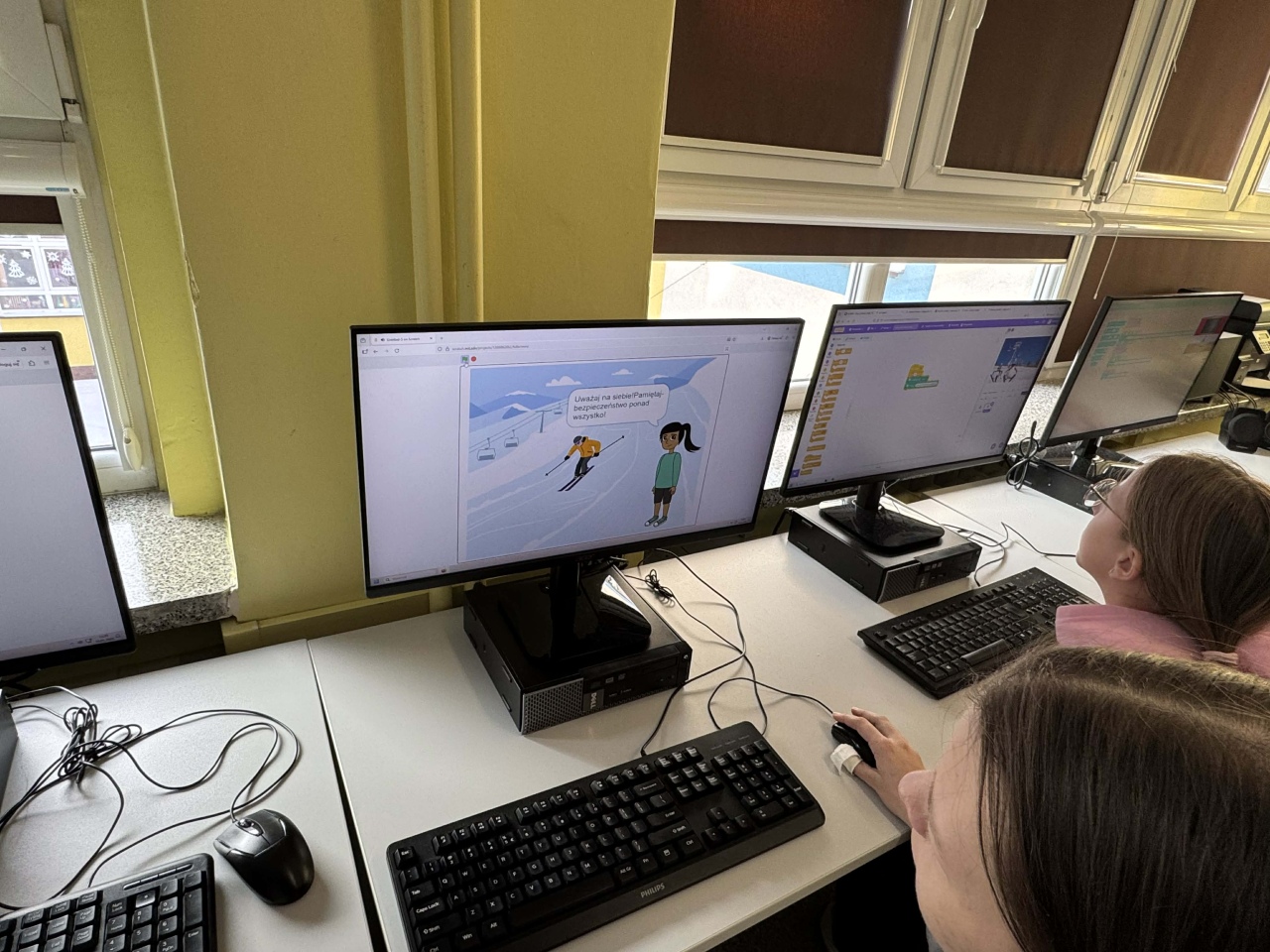 Bezpieczne ferie – programujemy w Scratchu w SP 10 w Ostrołęce - zdjęcie #21 - eOstroleka.pl
