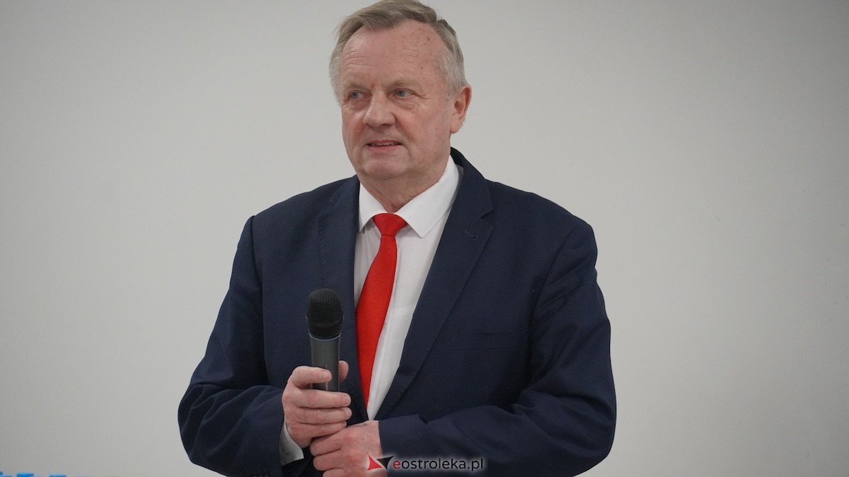 Spotkanie seniorów z Podsekretarzem Stanu w Ministerstwie Rodziny, Pracy i Polityki Społecznej [16.02.2026]  - zdjęcie #38 - eOstroleka.pl