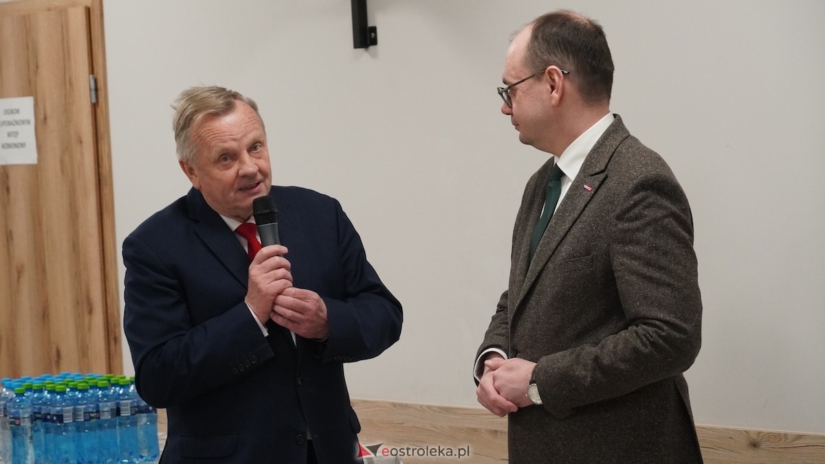 Spotkanie seniorów z Podsekretarzem Stanu w Ministerstwie Rodziny, Pracy i Polityki Społecznej [16.02.2026]  - zdjęcie #26 - eOstroleka.pl