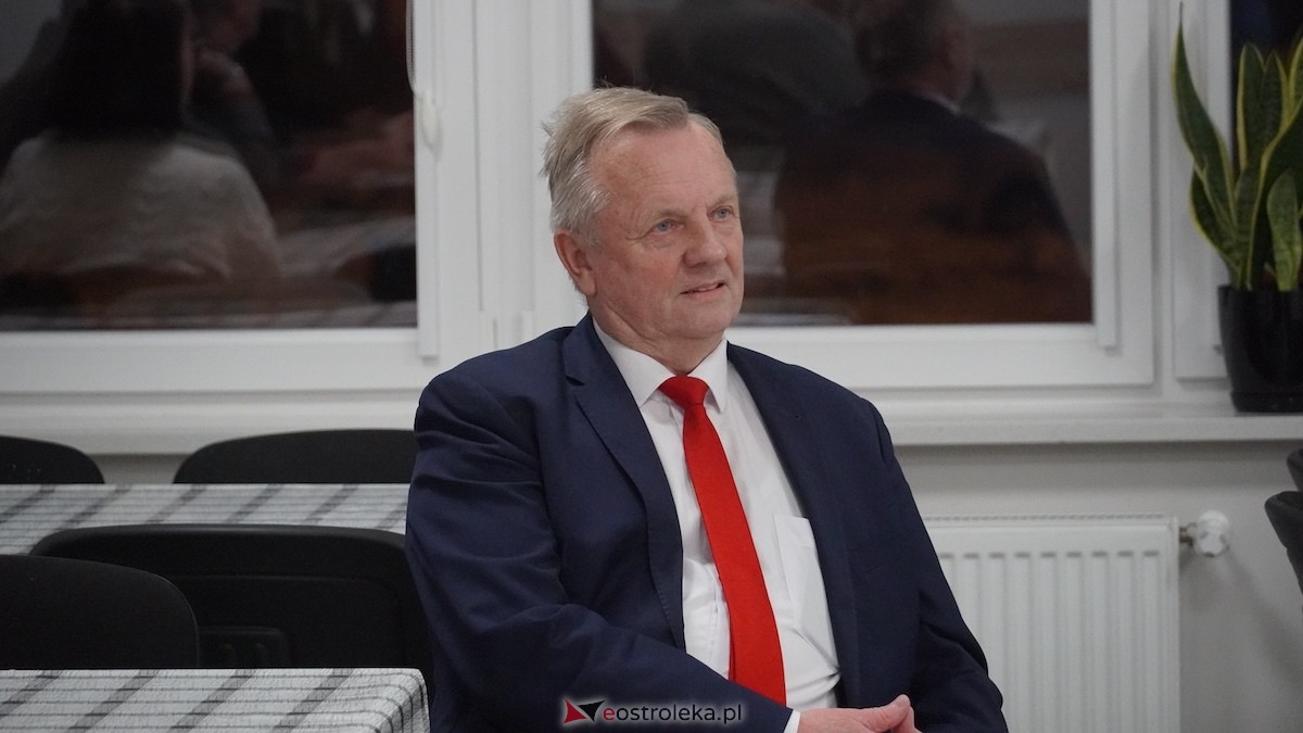 Spotkanie seniorów z Podsekretarzem Stanu w Ministerstwie Rodziny, Pracy i Polityki Społecznej [16.02.2026]  - zdjęcie #17 - eOstroleka.pl