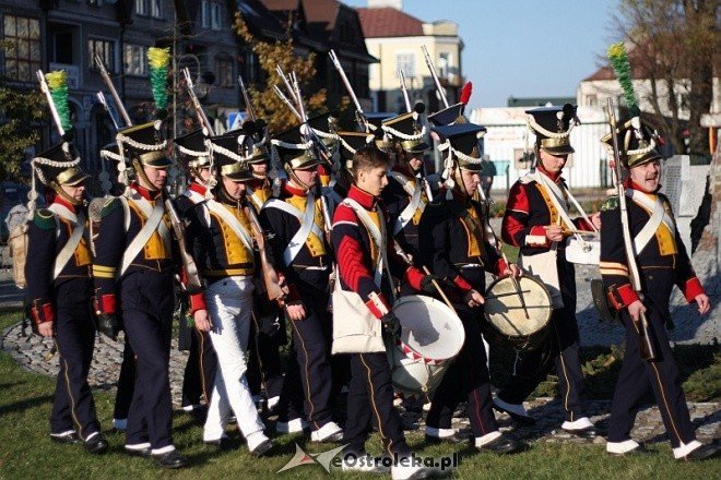 Obchody Święta Niepodległości  w Ostrołęce [11,XI.2011] 	 - zdjęcie #7 - eOstroleka.pl