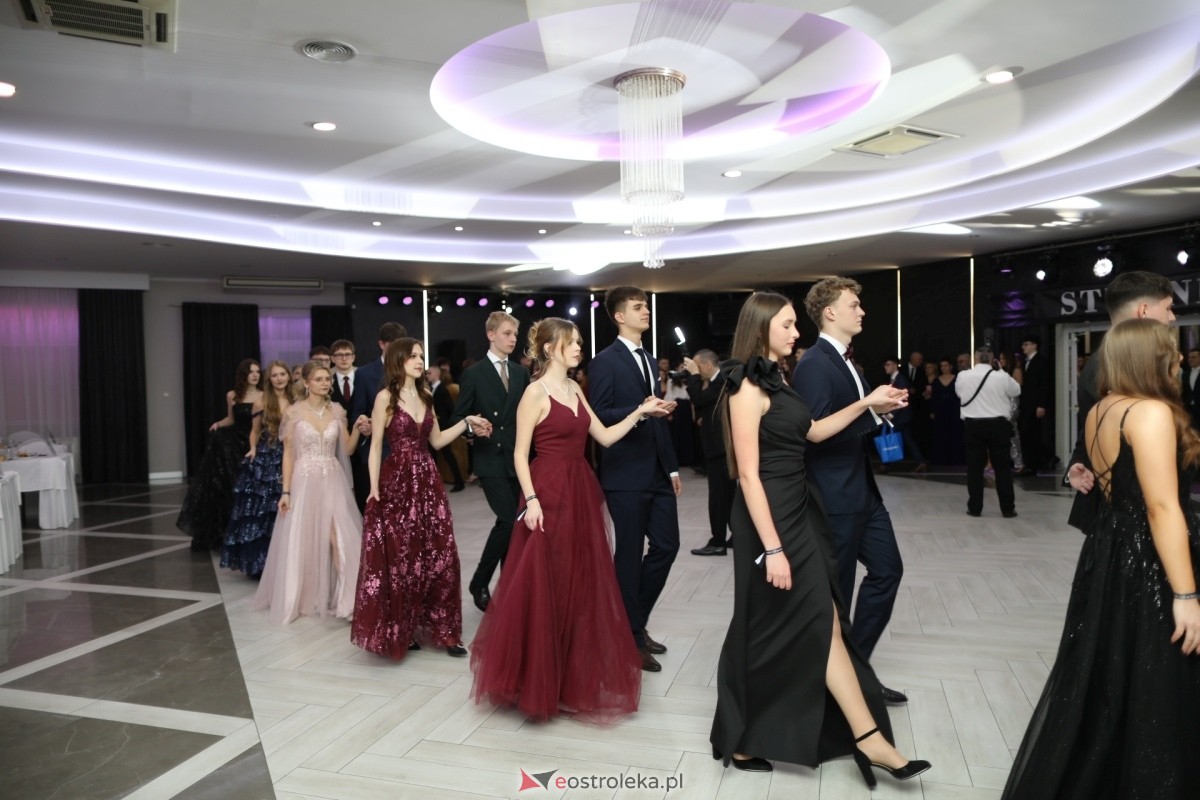 Studniówka I LO w Ostrołęce [17.01.2026] - zdjęcie #457 - eOstroleka.pl
