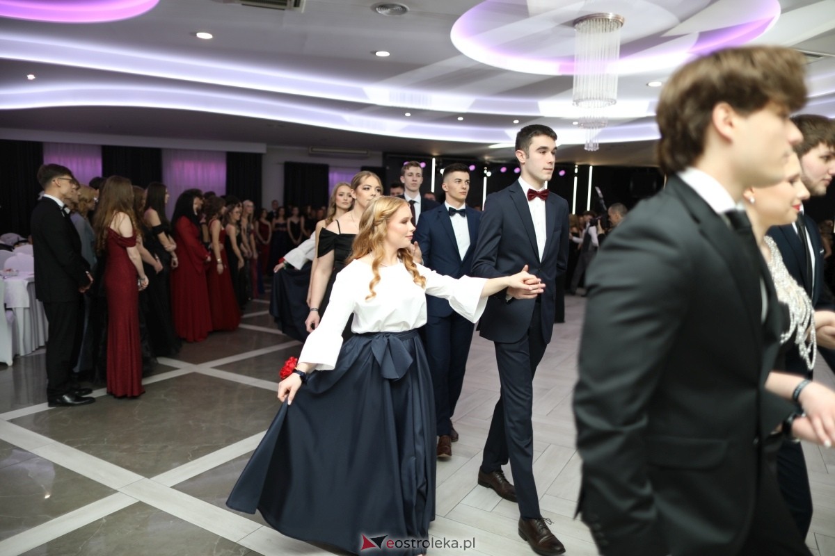 Studniówka I LO w Ostrołęce [17.01.2026] - zdjęcie #410 - eOstroleka.pl
