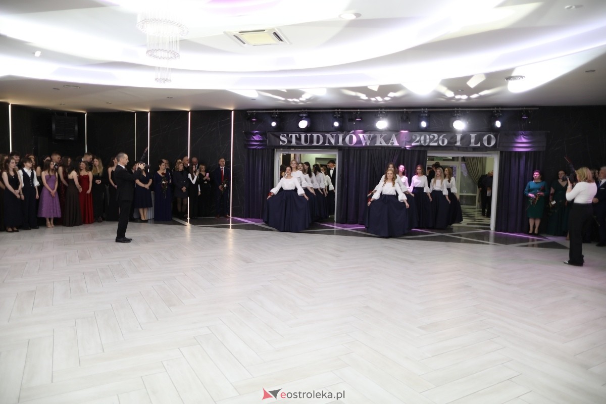 Studniówka I LO w Ostrołęce [17.01.2026] - zdjęcie #364 - eOstroleka.pl