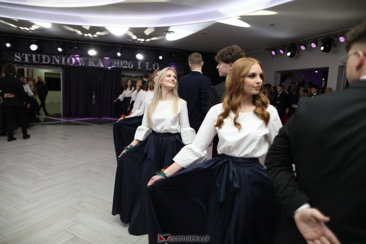 Studniówka I LO w Ostrołęce [17.01.2026] - zdjęcie #340 - eOstroleka.pl