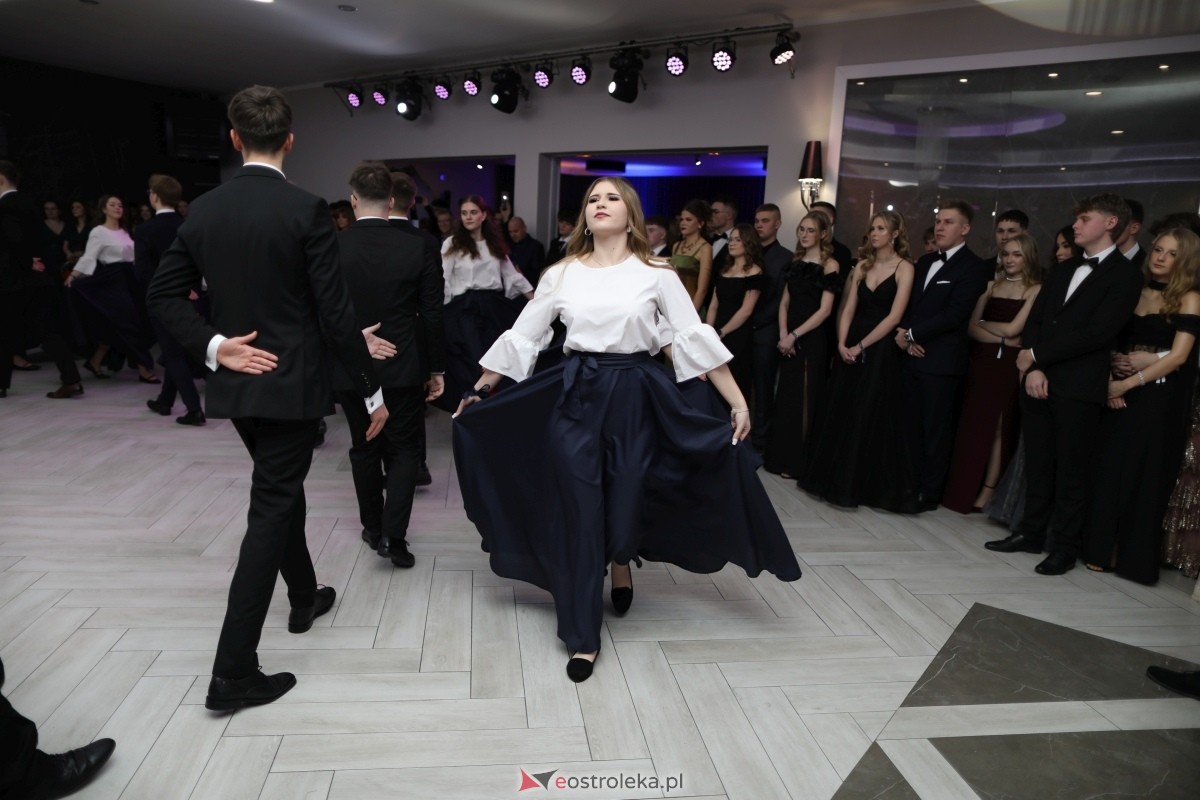 Studniówka I LO w Ostrołęce [17.01.2026] - zdjęcie #159 - eOstroleka.pl