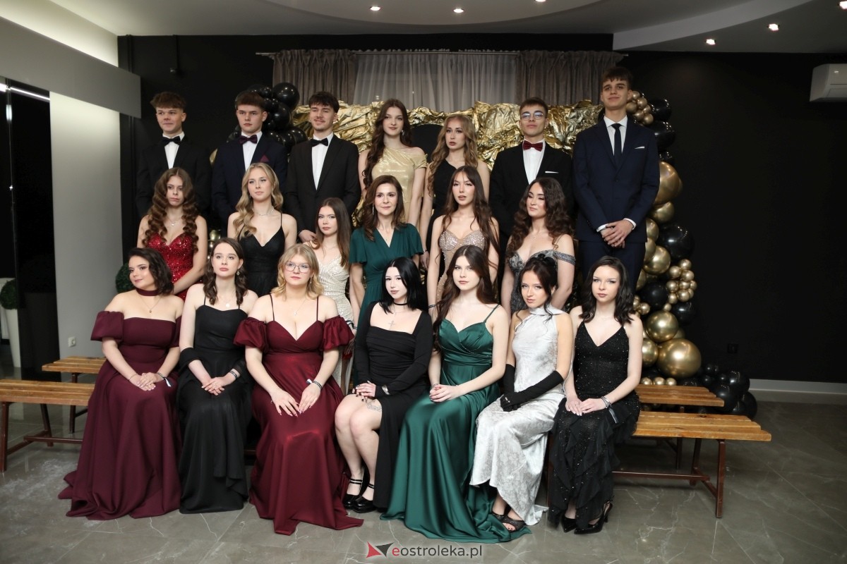 Studniówka I LO w Ostrołęce [17.01.2026] - zdjęcie #279 - eOstroleka.pl