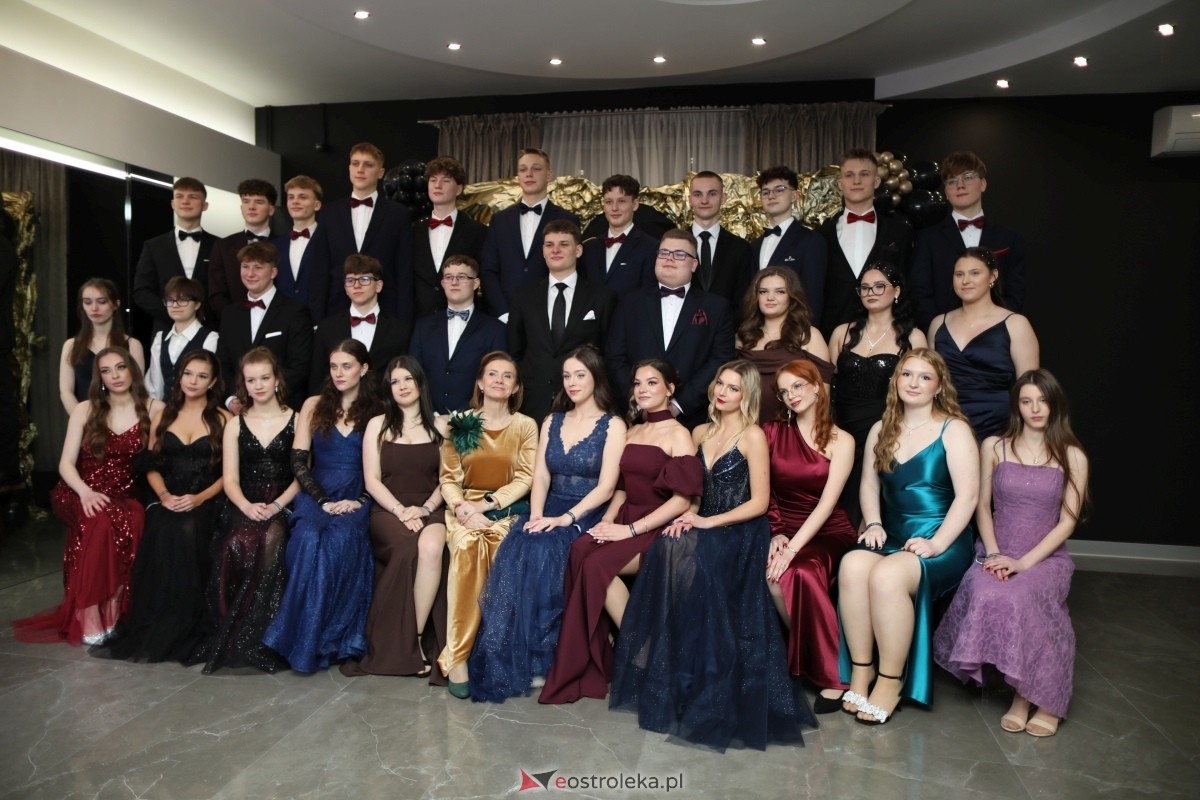 Studniówka I LO w Ostrołęce [17.01.2026] - zdjęcie #268 - eOstroleka.pl