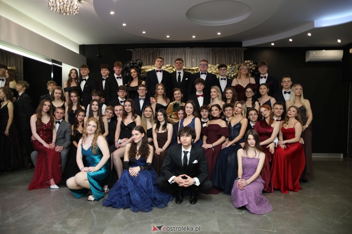 Studniówka I LO w Ostrołęce [17.01.2026] - zdjęcie #264 - eOstroleka.pl