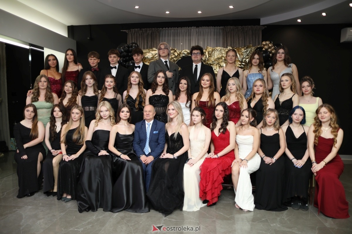 Studniówka I LO w Ostrołęce [17.01.2026] - zdjęcie #259 - eOstroleka.pl