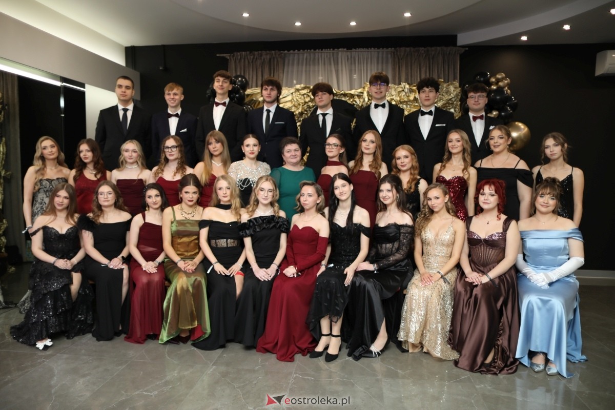 Studniówka I LO w Ostrołęce [17.01.2026] - zdjęcie #252 - eOstroleka.pl