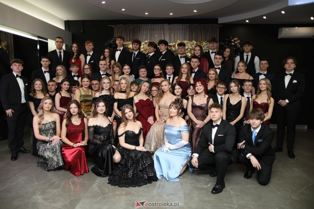 Studniówka I LO w Ostrołęce [17.01.2026] - zdjęcie #248 - eOstroleka.pl