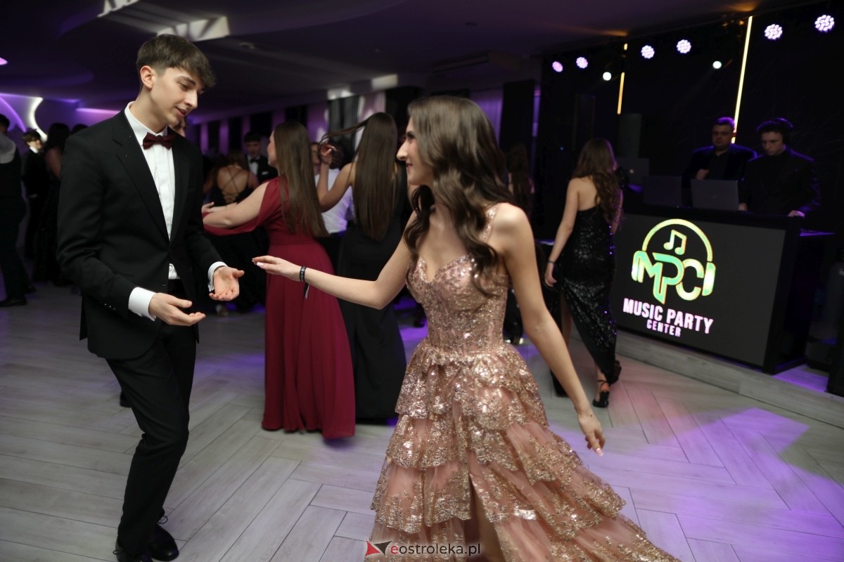 Studniówka I LO w Ostrołęce [17.01.2026] - zdjęcie #229 - eOstroleka.pl